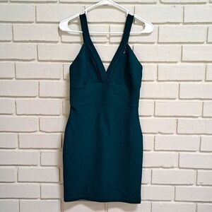 Forever 21 Green Textured Sleeveless Mini Dress. Size Medium NWOT